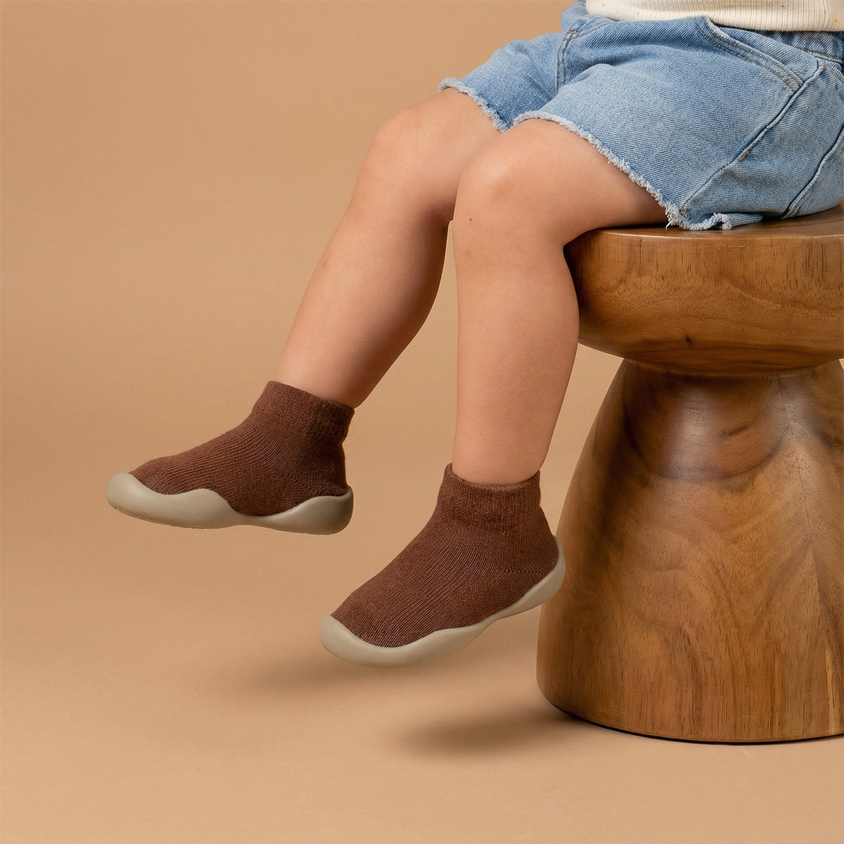 Steppies – Snuggies – Sand